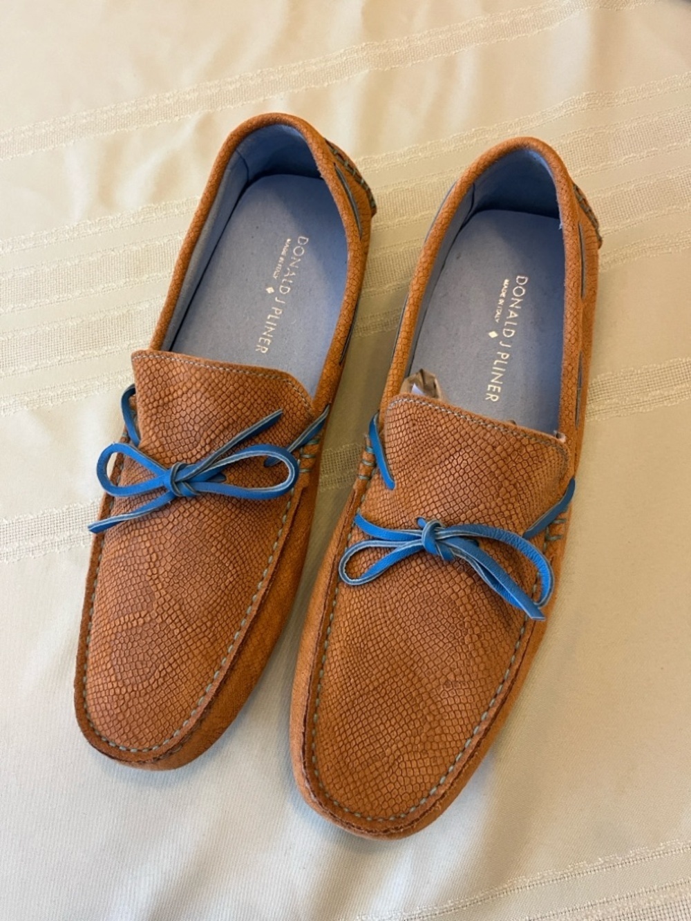 Donald J. Pliner Tan Driving Loafers with Blue Laces size 10.5